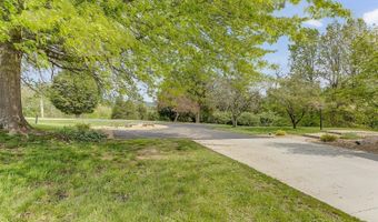 200 Cobb Rd, Aurora, IN 47001