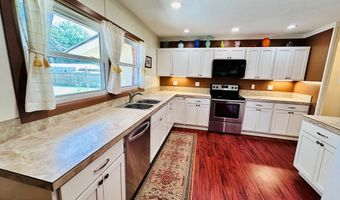 23 Apalachee St, Apalachicola, FL 32320