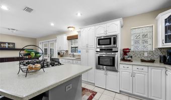 7421 SW 164TH St, Archer, FL 32618