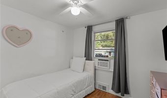 21 Lake Dr, North Kingstown, RI 02852