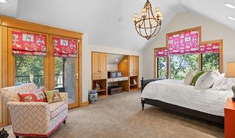 500 Ashland Loop Rd, Ashland, OR 97520