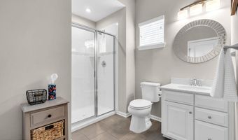 20 Gina Dr, Allentown, NJ 08501