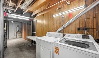 1446 Balsam Dr, Allison Park, PA 15101