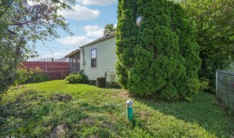 308 E 38th St, Anderson, IN 46013