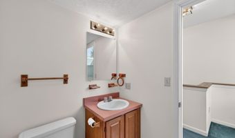 333 Longfellow Dr 33, Bethlehem, NH 03574