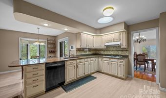 68 Stony Rdg, Asheville, NC 28804