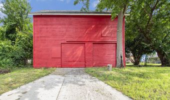 208 E Oak St, Albion, MI 49224