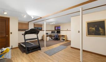 59 Lakewood Dr, Narragansett, RI 02882