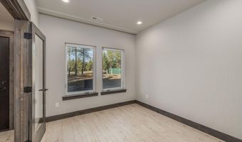 7832 E Autry Ln, Athol, ID 83801