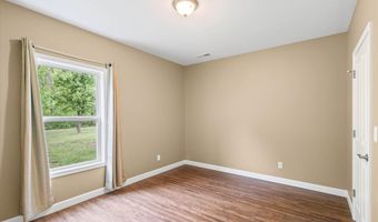 5704 County Road 262, Auxvasse, MO 65231