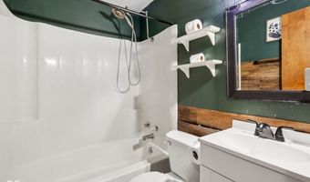 6921 N 200 E, Alexandria, IN 46001