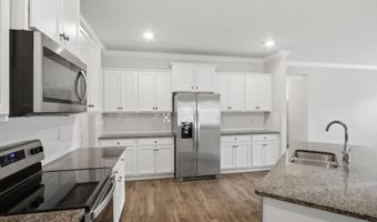 14207 Leadenhall Ln, Athens, AL 35613