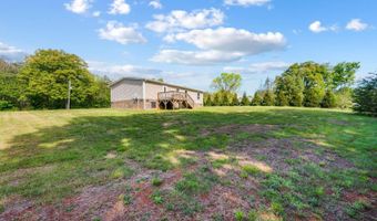 5046 Red House Rd, Appomattox, VA 24522