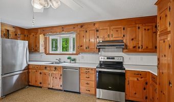 7 Farrwood Dr, Andover, MA 01810