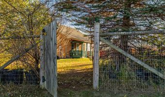 408 HAWKS NEST Dr, Baker, WV 26801