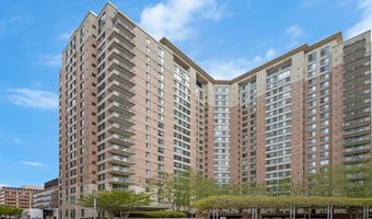 851 N GLEBE Rd 1911, Arlington, VA 22203