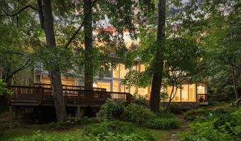 6829 LITTLE RIVER Tpke, Annandale, VA 22003