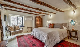 47 County Rd 41A, Alcalde, NM 87511