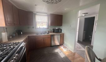 275 S Rd, Arthurdale, WV 26520