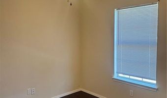 53 Holly Dr A, Bentonville, AR 72712