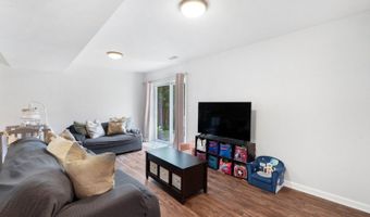 17 Muscotah Rd, Alloway, NJ 07422