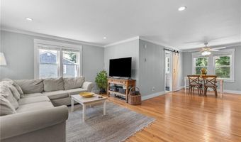 1 Irvings Path, Narragansett, RI 02882