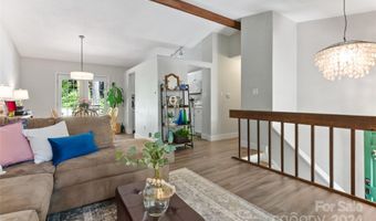 10 Muirfield Dr, Arden, NC 28704