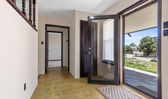 404 Sunbeam Ave, Alamogordo, NM 88310