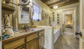 1307 Route Af, Ava, MO 65608