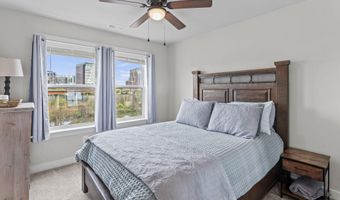 2410 STELLA Pl 2, Alexandria, VA 22303