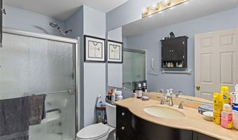 134 Holloway Rd, Ballwin, MO 63011