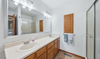 7833 Garman Rd, Auburn, IN 46706