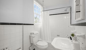 4009 64TH St, Bethesda, MD 20816