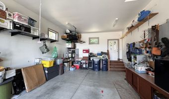 929 OLD COUNTY Rd, Brookings, OR 97415