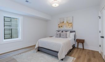 5532 JOHNSON Ave, Bethesda, MD 20817