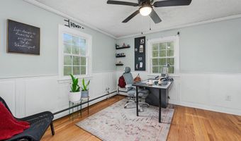 29 Old Sawmill Rd, Bedford, NH 03110