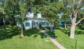 4974 Interlachen Dr NE, Alexandria, MN 56308