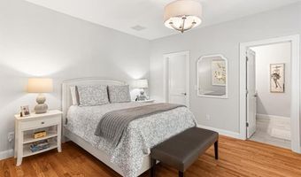 204 Wickford Ct 31, North Kingstown, RI 02852