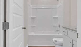 23292 WORCESTER Ln, Athens, AL 35613