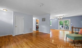 98 Pensacola Ave, Arden, NC 28704