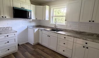 1029 Rabbittown Rd, Albertville, AL 35950