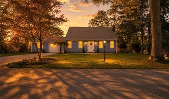 5 Indigo Rd, Barrington, RI 02806