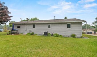 405 W GREENFIELD Ave, Algoma, WI 54201