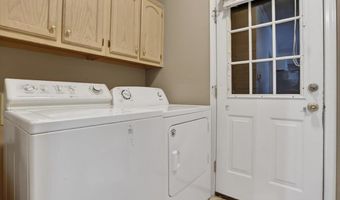 6220 DAYBREAK Dr, Bartlett, TN 38135