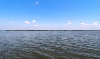 407 Lakeshore Dr, Bainbridge, GA 39819