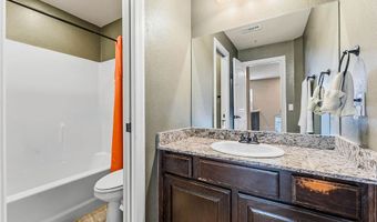 908 NE Arleta Gdns, Bentonville, AR 72712