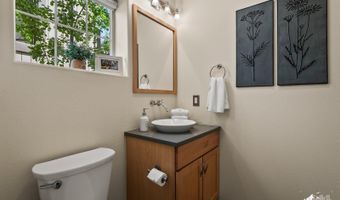 2159 W 29th Ave #7, Anchorage, AK 99517