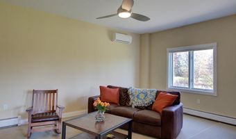 105 Brook Dr, Burlington, VT 05408