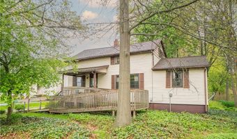 2909 Sanitarium Rd, Akron, OH 44312