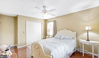 100 BROOKFIELD Dr, Dover, DE 19901